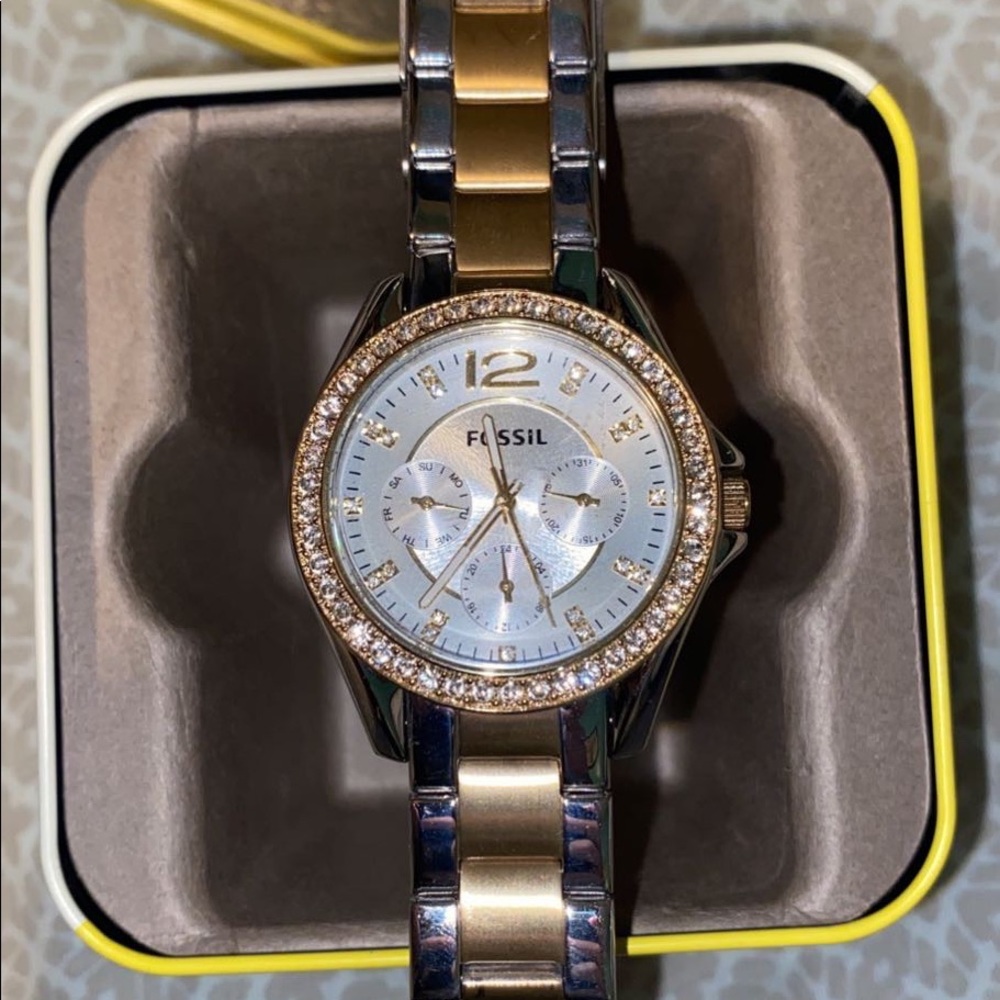 Fossil Women's Riley Stainless Steel Crystal-Accented Multifunction Quartz Watch